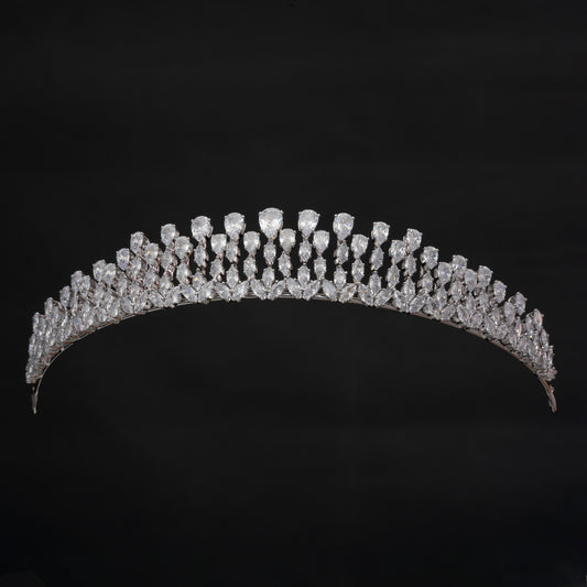 تاج ايدل للشعر